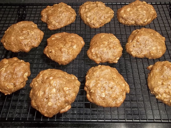 How to Make Gluten-Free, Amost Sugar-Free Walnut Cookies… Kids Even Enjoyed Them!